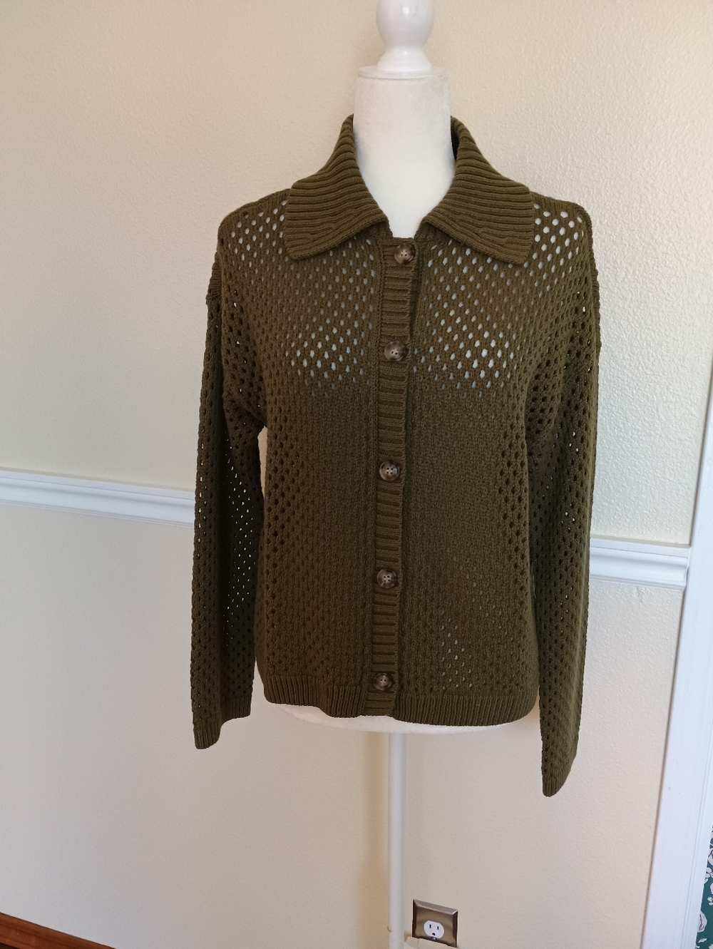 Maurices Olive Green Women's Sweater Cardigan